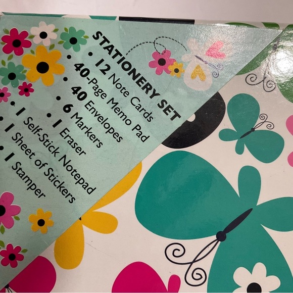 Scholastic Inc. Stationery Set Pink Light Design Ages 8 & Up Pink Turquoise - Picture 10 of 11